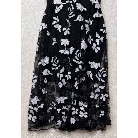 Dress the Population Audrey Plunge Neck Lace Overlay Midi Dress, Size Medium - Picture 11 of 16